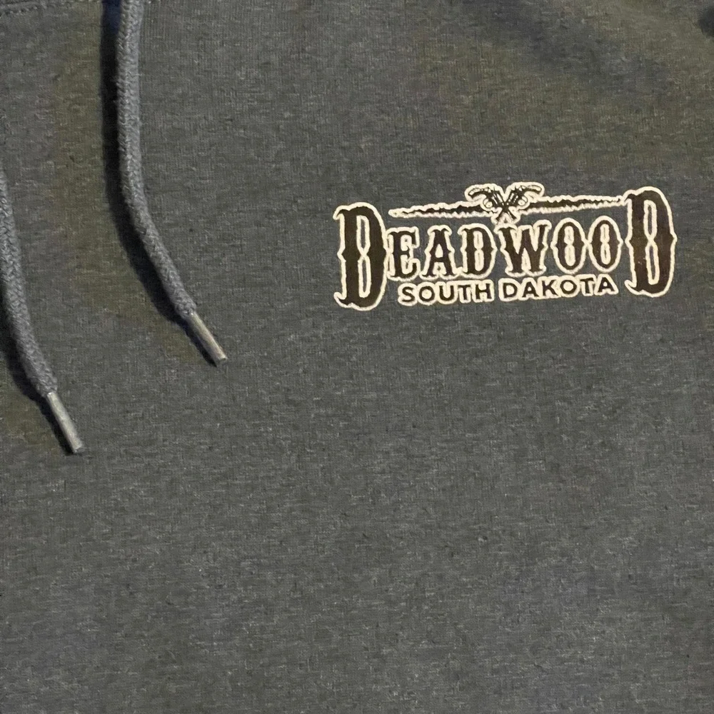Deadwood South Dakota Homspun Deez Nuts 5 Cent Bag Novelty Graphic Hoodie‎ Gym